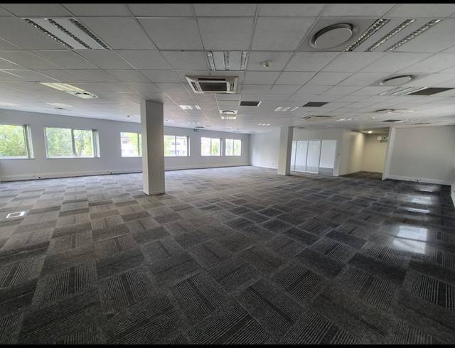 296M² OFFICE TO LET IN SANDTON CENTRAL